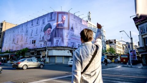 هشدار آحارونوت درباره پیامدهای جنگ اقتصادی ایران
